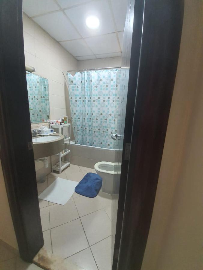 One MasterBedroom in 2 Bedroom Apt,Al Darwesh,Al Barsha 1 Dubai Buitenkant foto